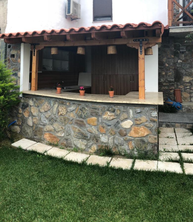 Villa Mákri Exterior foto